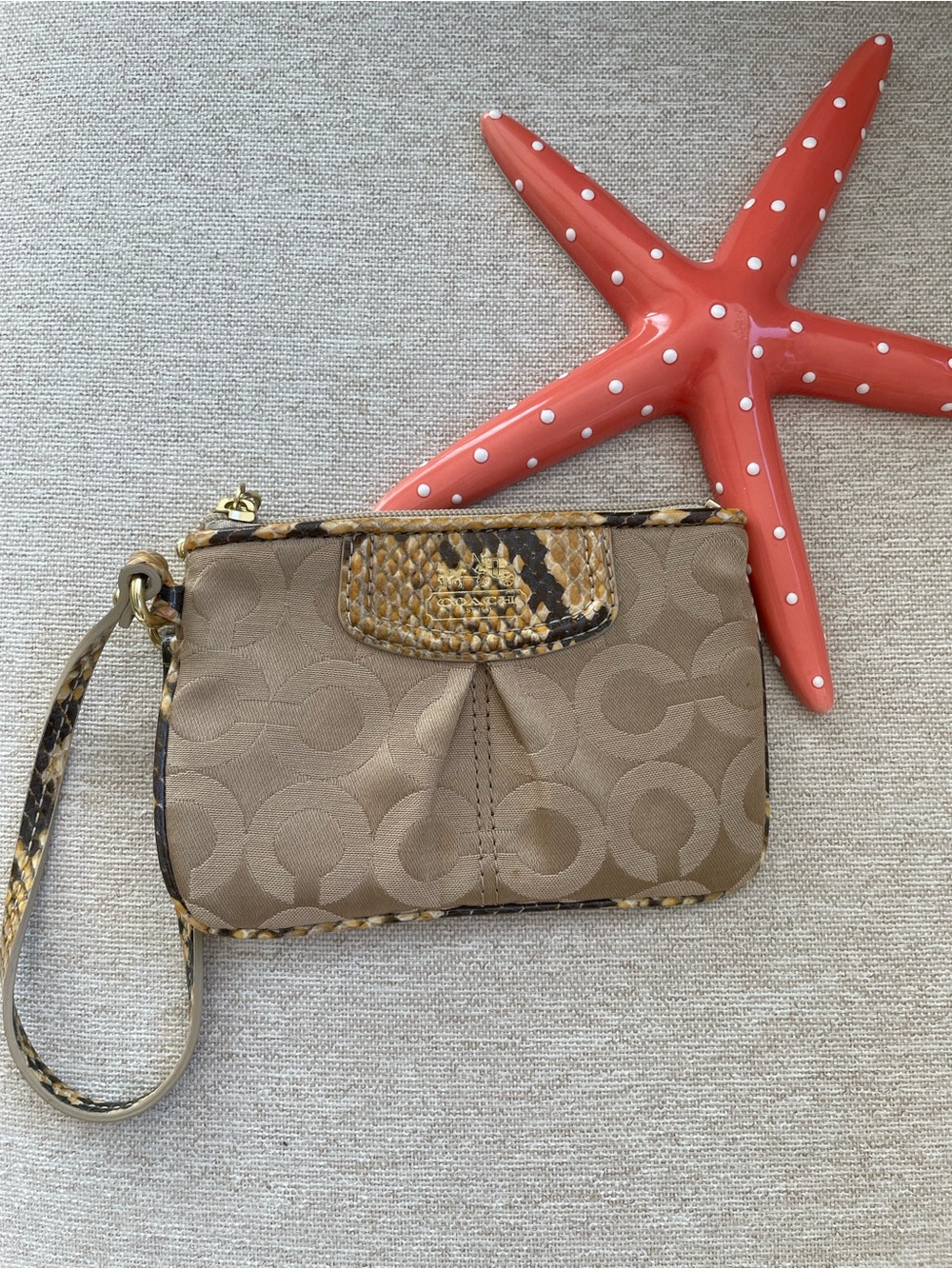 COACH Madison Khaki/Natural Jacquard/Snakeskin Leather Small Wristlet